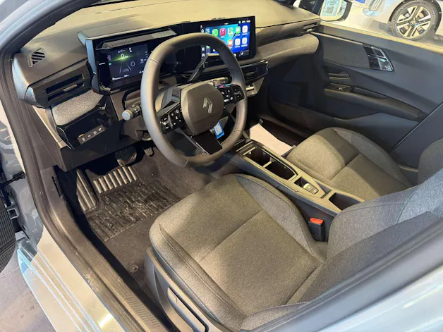 RENAULT Clio 1.2 TCe Evolution NEUES MODELL EDC-Automat