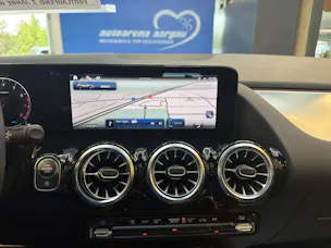 MERCEDES-BENZ GLA 250 4Matic AMG Line Advances Plus DCT-Automat