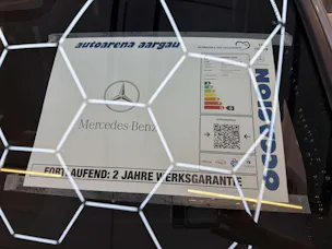 MERCEDES-BENZ GLA 250 4Matic AMG Line Advances Plus DCT-Automat