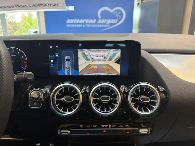 MERCEDES-BENZ GLA 250 4Matic AMG Line Advances Plus DCT-Automat