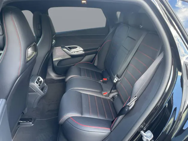 MERCEDES-BENZ C 400 4MATIC elektrisch