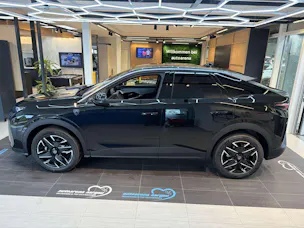 PEUGEOT 3008 145 GT Hybrid e-DCS-Automat