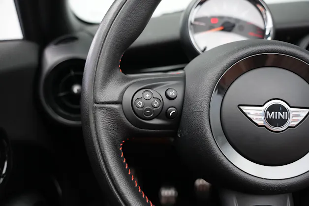 MINI Cooper John Cooper Works Cabriolet