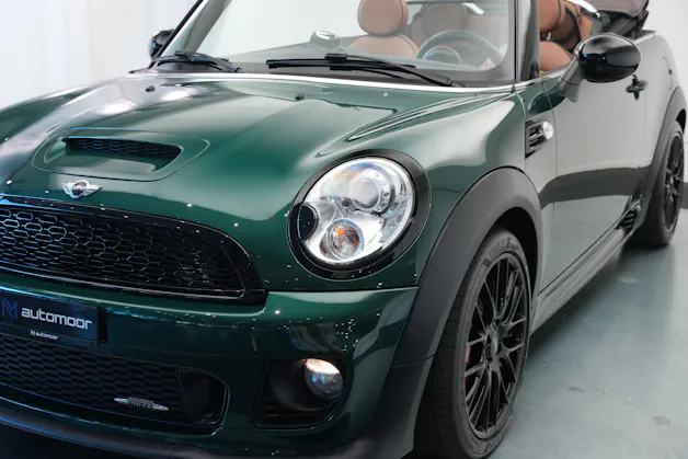 MINI Cooper John Cooper Works Cabriolet