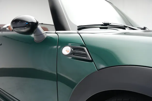 MINI Cooper John Cooper Works Cabriolet