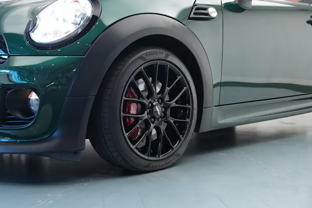 MINI Cooper John Cooper Works Cabriolet