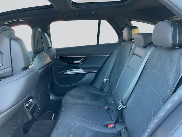MERCEDES-BENZ E 220 d 4 Matic