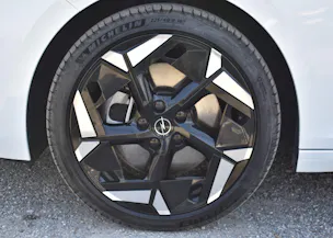OPEL Astra Sports Tourer 1.6 PHEV Turbo GSe