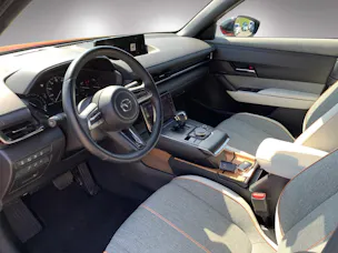 MAZDA MX-30 e-Skyactiv Revolution