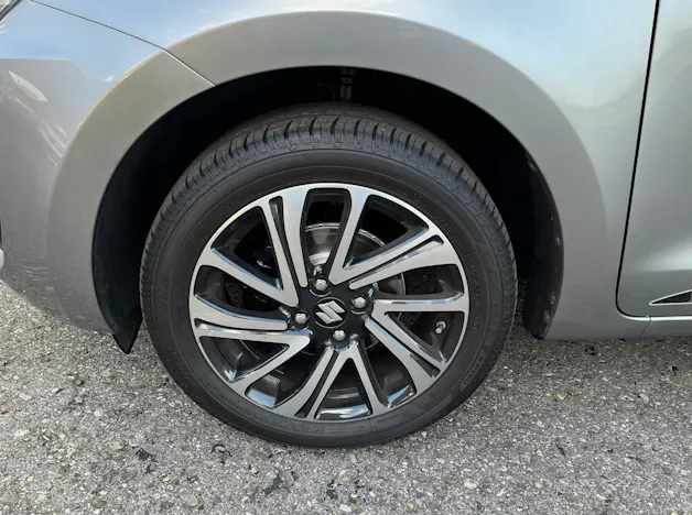 Suzuki Swift 1.2i Piz Sulai Top Hybrid Allgrip 4x4