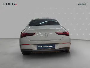 MERCEDES-BENZ CLA 200 - AMG / Rückfahrkamera / Ambiente-Licht / Volldigitales Display