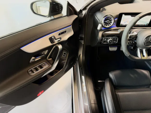 MERCEDES-BENZ CLA 45 S AMG 4Matic+ 8G-DCT