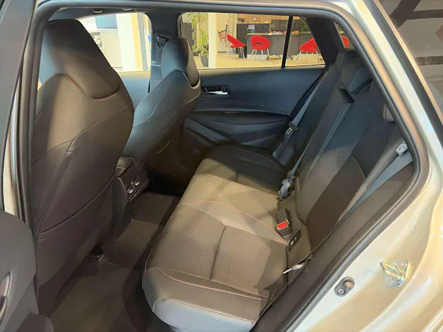 Toyota Corolla Touring Sports 2.0 HSD GR Sport e-CVT Automat