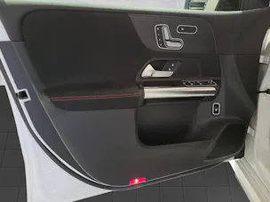 MERCEDES-BENZ B 220 4M AMG W247