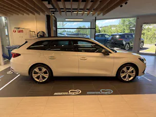 SEAT Leon ST 1.5 eTSi mHEV FR DSG-Automat