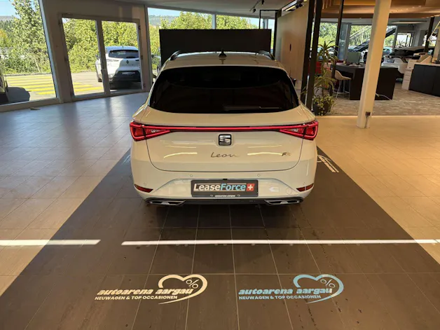 SEAT Leon ST 1.5 eTSi mHEV FR DSG-Automat
