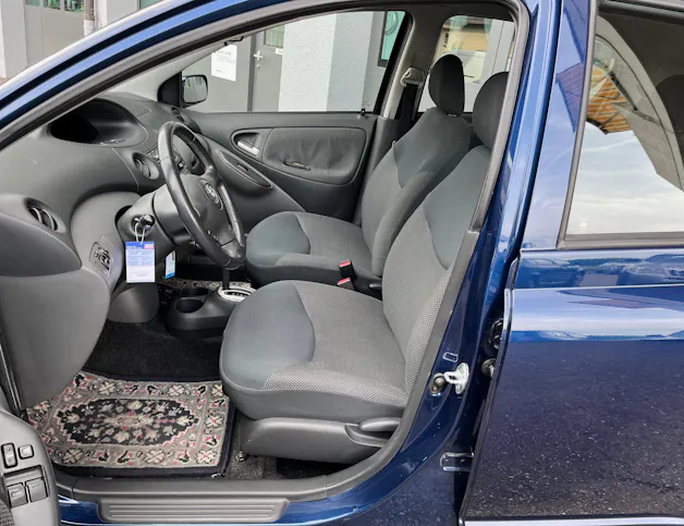 Toyota Yaris 1.3 Linea Sol