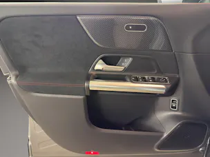 MERCEDES-BENZ GLA 220d 4Matic 8G-DCTSwiss Star