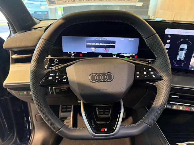 AUDI Q3 Sportback TFSi quattro S-Line 204PS S-Tronic Automat