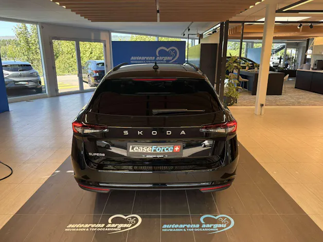 SKODA Superb Combi 1.5 eTSI mHEV Essence DSG-Automat
