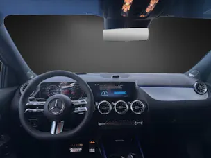 MERCEDES-BENZ GLA 200 Night Star 7G-D