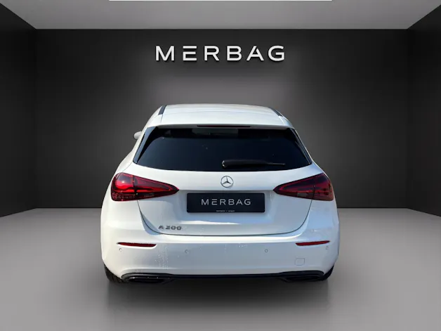 MERCEDES-BENZ A 200 Night Star 7G-DCT
