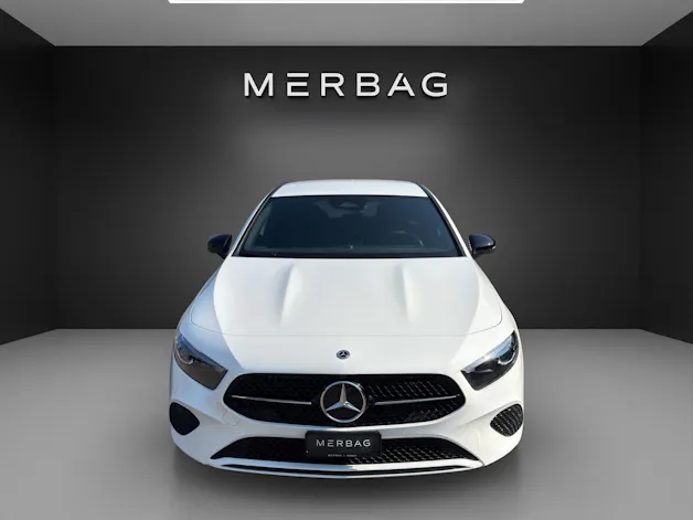 MERCEDES-BENZ A 200 Night Star 7G-DCT
