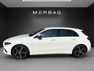 MERCEDES-BENZ A 200 Night Star 7G-DCT