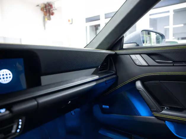 PORSCHE 911 GT3 Touring PDK 2+2 Jahre Garantie