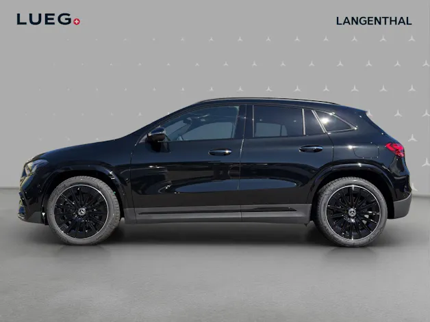 MERCEDES-BENZ GLA 200 Night Star 7G-DCT