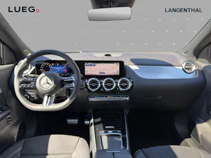 MERCEDES-BENZ GLA 200 Night Star 7G-DCT