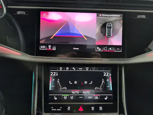 AUDI Q8 55 TFSI quattro tiptronic