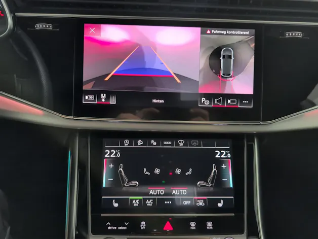 AUDI Q8 55 TFSI quattro tiptronic