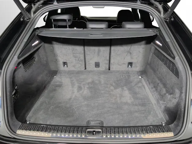 AUDI Q8 55 TFSI quattro tiptronic