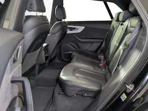 AUDI Q8 55 TFSI quattro tiptronic
