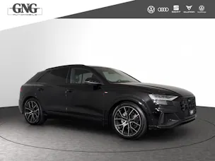 AUDI Q8 55 TFSI quattro tiptronic