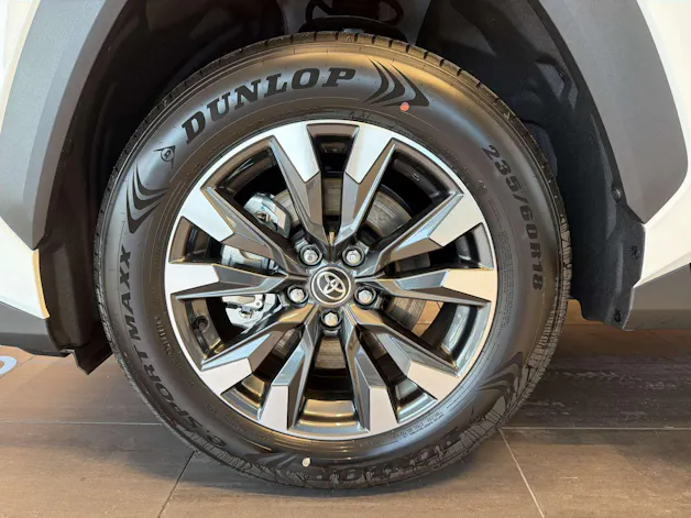 Toyota RAV-4 2.5 HSD Trend e-CVT AWD NEUES MODELL Automat