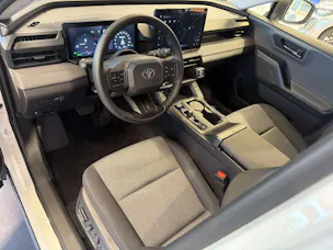 Toyota RAV-4 2.5 HSD Trend e-CVT AWD NEUES MODELL Automat