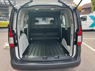 VW Caddy Cargo 1.5 TSI Plug in Hybrid Entry DSG