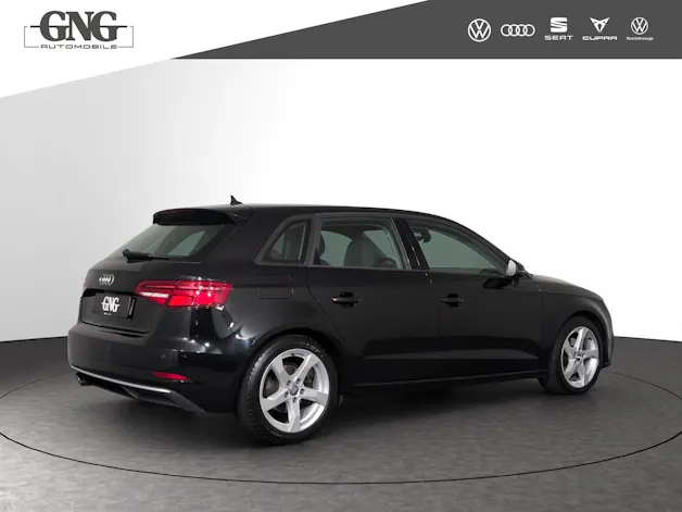 AUDI A3 Sportback 1.5 TFSI S-tronic Sport