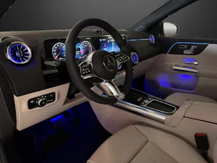 MERCEDES-BENZ GLA 250 4MATIC Swiss Star
