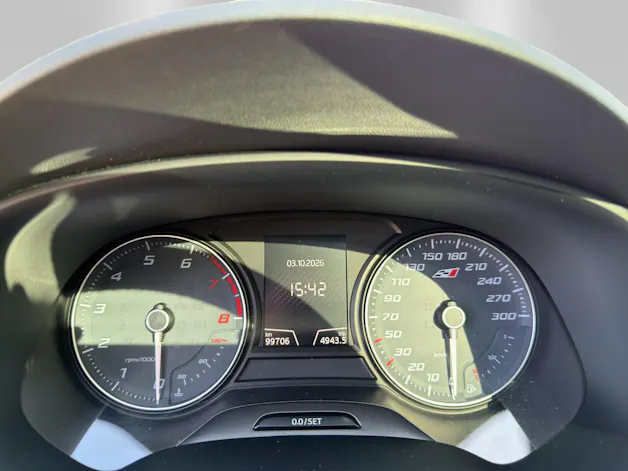 SEAT Leon 2.0 TSI Cupra 300