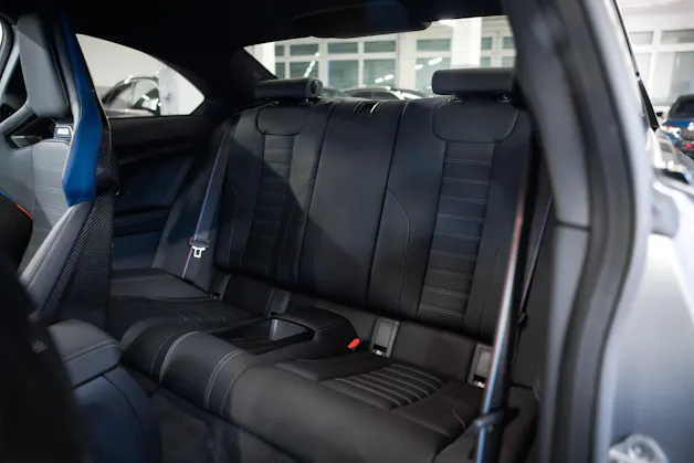 BMW M2 Steptronic LCI *Schalensitze*