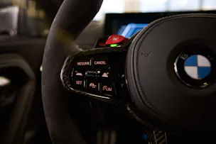 BMW M2 Steptronic LCI *Schalensitze*