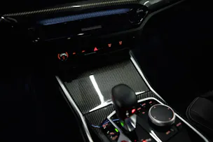 BMW M2 Steptronic LCI *Schalensitze*