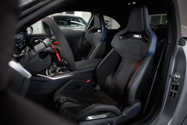 BMW M2 Steptronic LCI *Schalensitze*