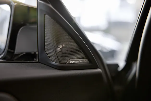 BMW M2 Steptronic LCI *Schalensitze*