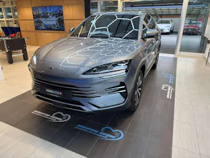 BYD Seal U DM-i Design AWD 324PS Automat
