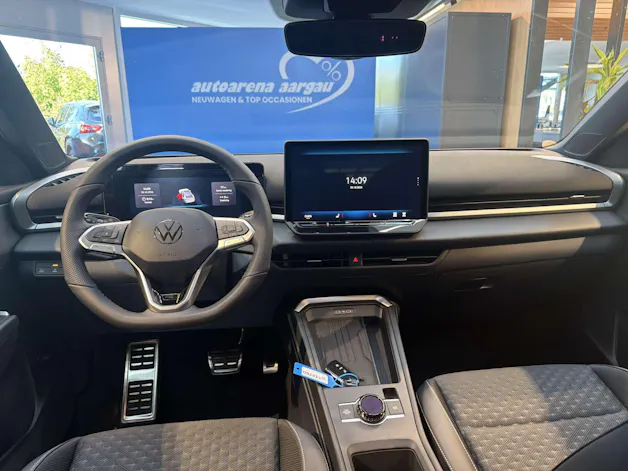 VW T-Roc 1.5 eTSi mHEV R-Line DSG-Automat