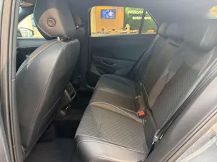 VW T-Roc 1.5 eTSi mHEV R-Line DSG-Automat
